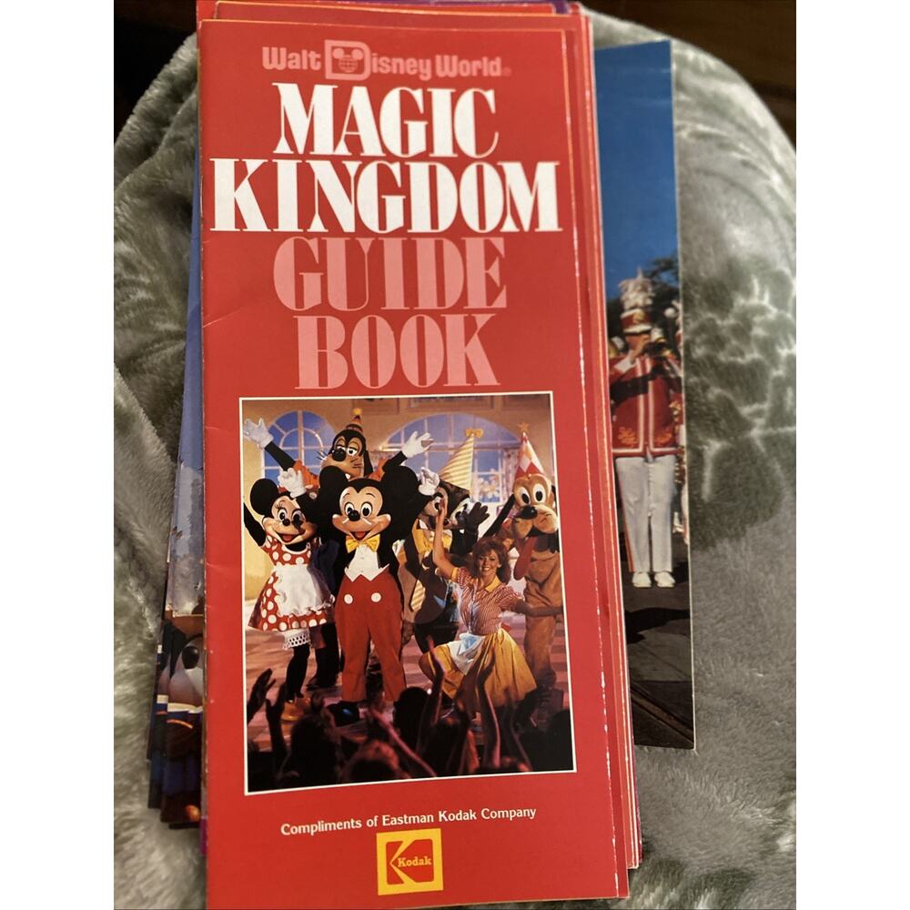 Vintage Walt Disney World Mickey Mouse Magic Kingdom Guide Books Lot of 18 Koda
